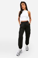 pantalon deportivo petite cargo de sarga y tiro alto negro