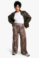 pantalon plus de pernera ancha con estampado animal mixto snake