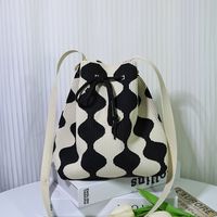 bolso de cubo con patron geometrico de bloque de color minimalista mochila de almacenamiento con cordon para mujeres