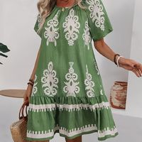 vestido con estampado grafico y volante en el dobladillo vestido corto de vacaciones para primavera y verano ropa de mujer