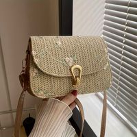 bolso de mimbre con bordado floral bolso cruzado tejido en miniatura bolso de solapa con decoracion metalica para mujer