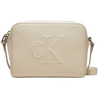 calvin klein jeans bolso sculpted camera bag deboss k60k612726 para mujer