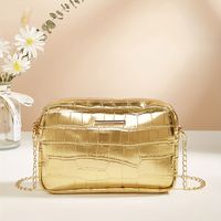 bolso de hombro cruzado de estilo lujoso con patron de cocodrilo dorado para mujeres elegante bolso de hombro cuadrado con correa de cadena ideal para uso diario y eleccion de regalo perfecta