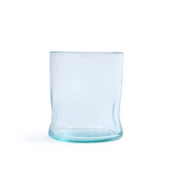 Vasos de vidrio reciclado