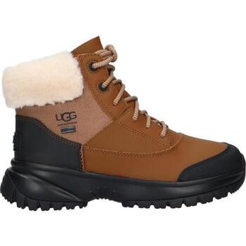 UGG Botas 1130901 YOSE FLUFF V2 para niño