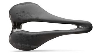 Selle italia slr  p   strong boost x   strong   p  cross superflow negro