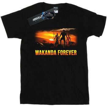 Marvel Camiseta manga larga Wakanda Forever para mujer