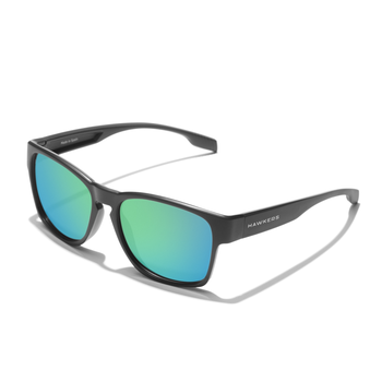 Core Raw - Polarized Black Emerald